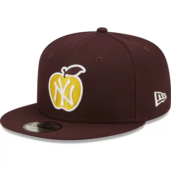 New Era Flat Brim 9FIFTY NY Apple New York Yankees MLB Maroon and Yellow Snapback Cap
