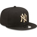 new-era-flat-brim-9fifty-league-essential-new-york-yankees-mlb-black-snapback-cap-with-beige-logo
