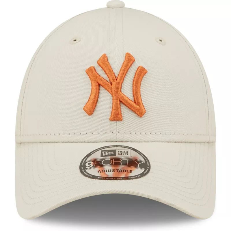 new-era-curved-brim-orange-logo-9forty-league-essential-new-york-yankees-mlb-beige-adjustable-cap