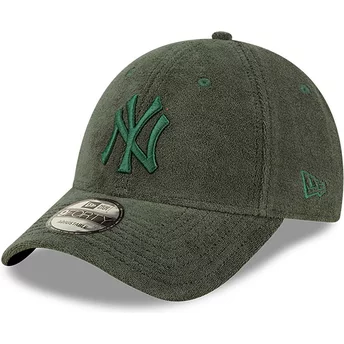 New Era Curved Brim Green Logo 9FORTY Towelling New York Yankees MLB Green Adjustable Cap