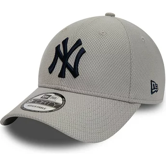 New Era Curved Brim Navy Blue Logo 9FORTY Diamond Era Essential New York Yankees MLB Grey Adjustable Cap
