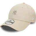 new-era-curved-brim-9forty-metallic-pin-new-york-yankees-mlb-beige-adjustable-cap