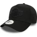 new-era-curved-brim-black-logo-9forty-e-frame-monochrome-los-angeles-lakers-nba-black-snapback-cap