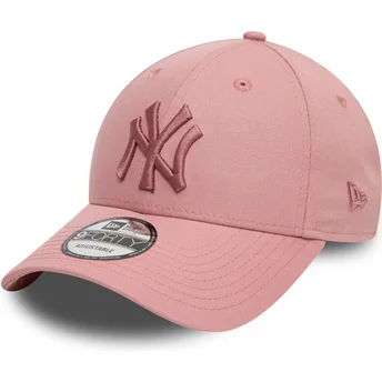 New Era Curved Brim Pink Logo 9FORTY League Essential New York Yankees MLB Pink Adjustable Cap