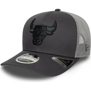 New Era 9SEVENTY Stretch Snap Chicago Bulls NBA Grey Trucker Hat
