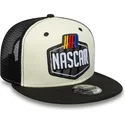 new-era-flat-brim-9fifty-classics-logo-nascar-beige-and-black-trucker-hat