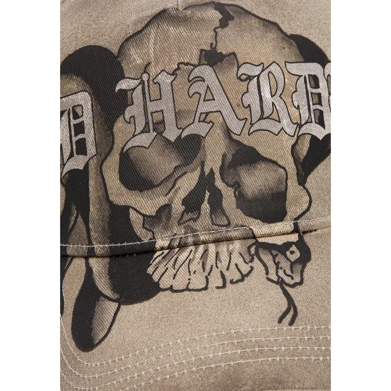 ed-hardy-gothic-skull-graphic-beige-trucker-hat