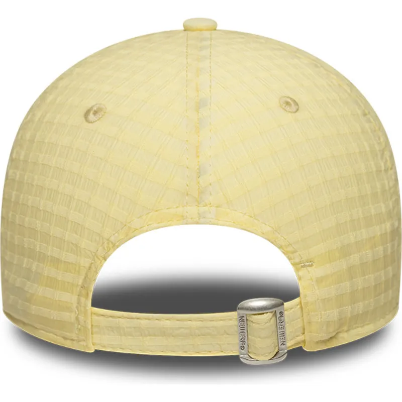 new-era-curved-brim-women-yellow-logo-9twenty-seersucker-new-york-yankees-mlb-yellow-adjustable-cap