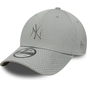 New Era Curved Brim 39THIRTY Stretch Mesh New York Yankees MLB Grey Fitted Cap