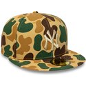 new-era-flat-brim-59fifty-camo-new-york-yankees-mlb-camouflage-fitted-cap-with-beige-logo