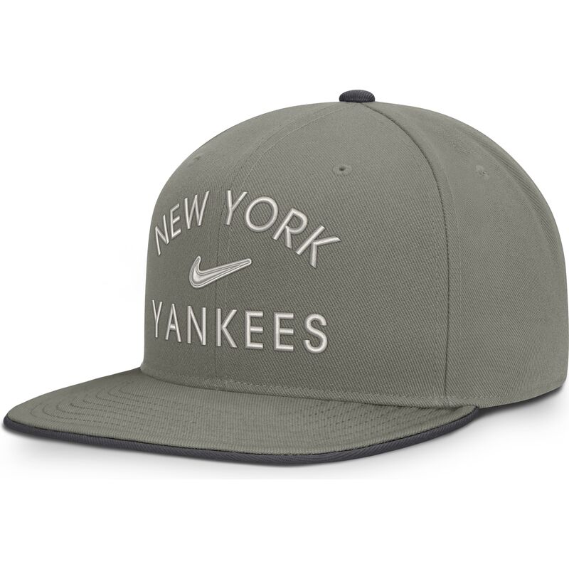 nike-flat-brim-dri-fit-pro-structured-square-bill-new-york-yankees-mlb-green-snapback-cap