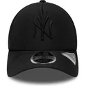 new-era-black-logo-9forty-apex-sporty-new-york-yankees-mlb-black-trucker-hat