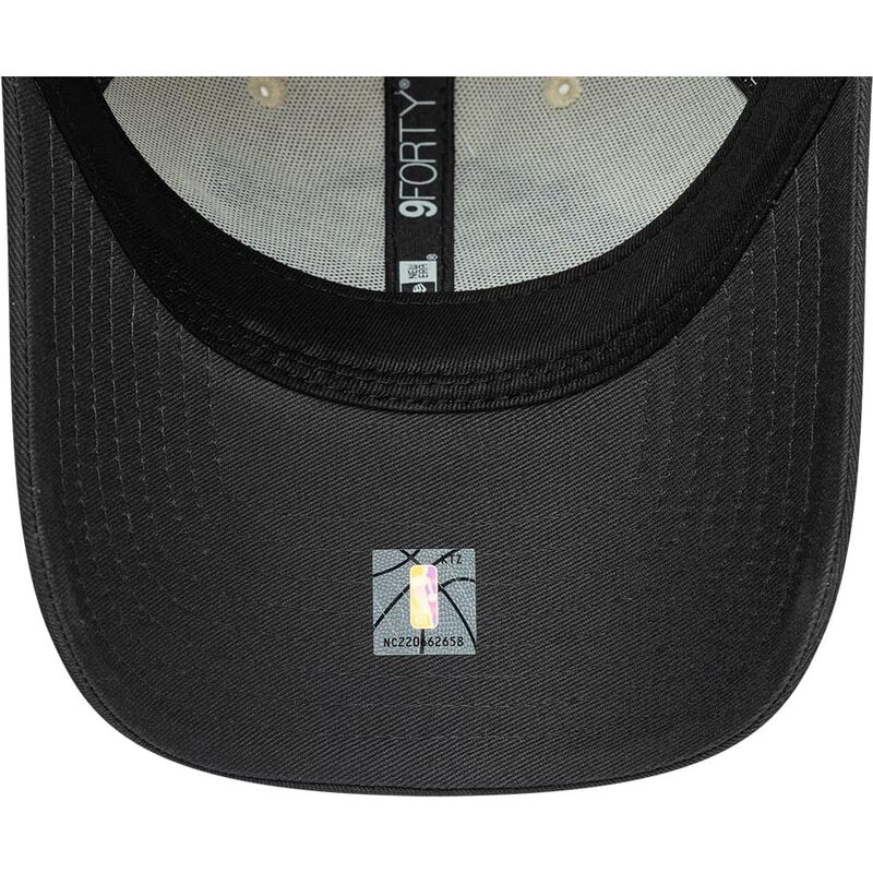 new-era-curved-brim-9forty-colour-block-los-angeles-lakers-nba-beige-and-black-adjustable-cap new-era-curved-brim-9forty-colour-block-los-angeles-lakers-nba-beige-and-black-adjustable-cap