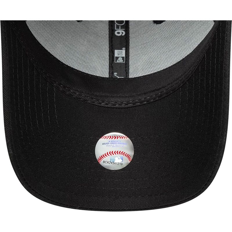 new-era-curved-brim-brown-logo-9forty-faux-pony-infill-new-york-yankees-mlb-black-adjustable-cap new-era-curved-brim-brown-logo-9forty-faux-pony-infill-new-york-yankees-mlb-black-adjustable-cap