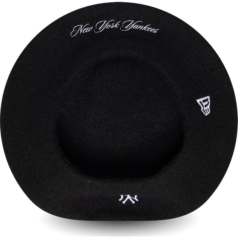 new-era-wool-script-new-york-yankees-mlb-black-flat-cap new-era-wool-script-new-york-yankees-mlb-black-flat-cap