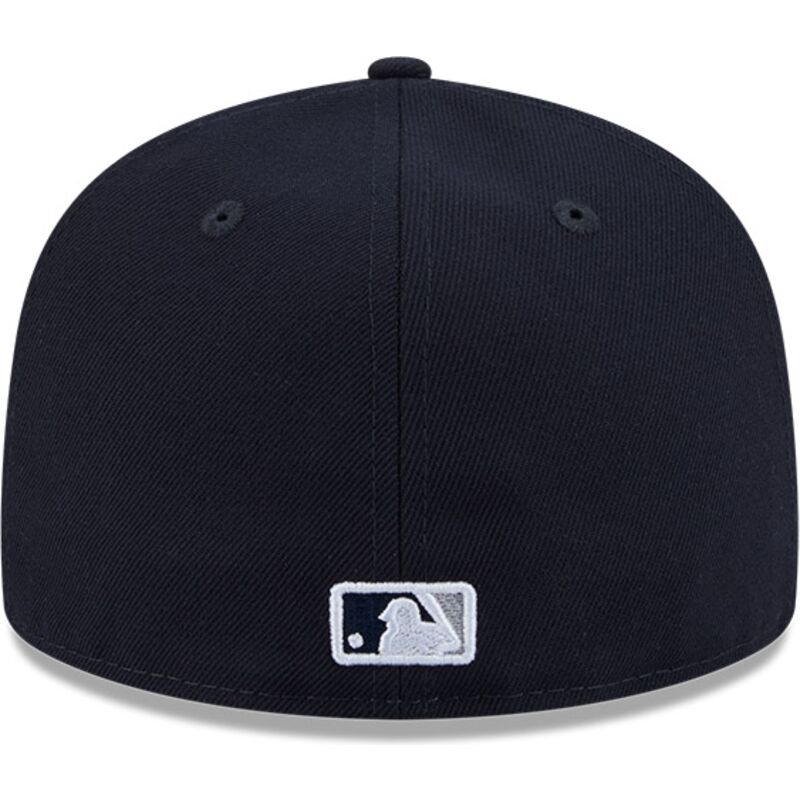 new-era-flat-brim-59fifty-rhinestone-badge-new-york-yankees-mlb-navy-blue-fitted-cap