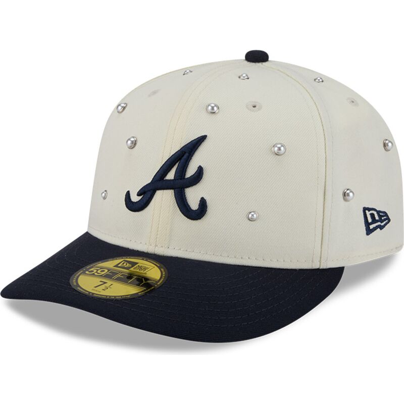 new-era-curved-brim-59fifty-beads-na-lifestyle-f1-atlanta-braves-mlb-beige-and-navy-blue-fitted-cap