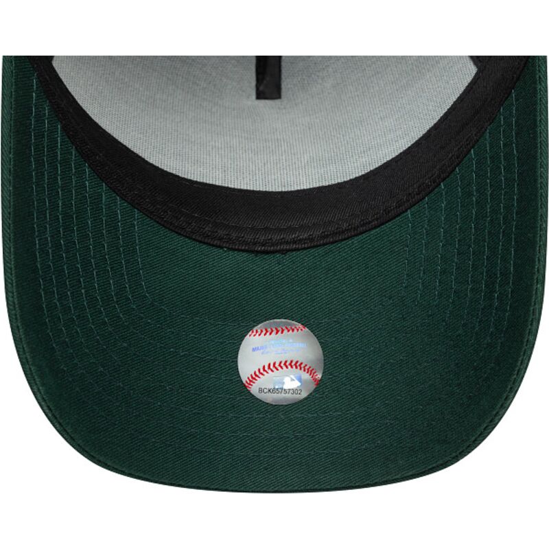 new-era-curved-brim-green-logo-e-frame-team-outline-new-york-yankees-mlb-green-snapback-cap