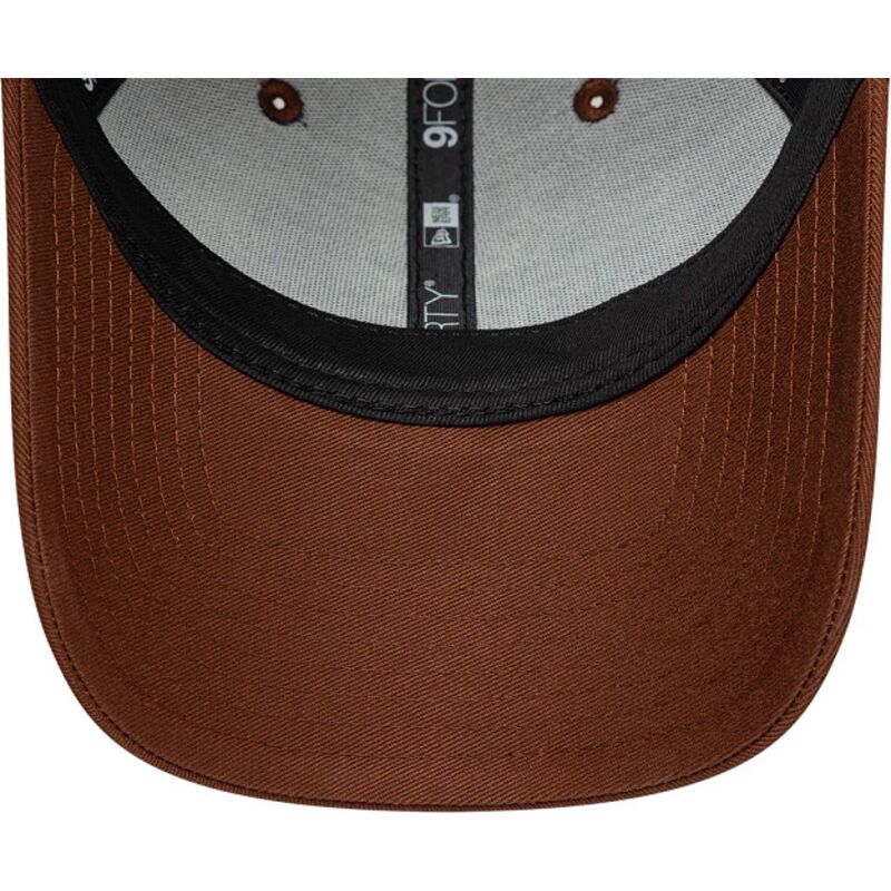 new-era-curved-brim-9forty-team-chelsea-football-club-premier-league-brown-snapback-cap new-era-curved-brim-9forty-team-chelsea-football-club-premier-league-brown-snapback-cap