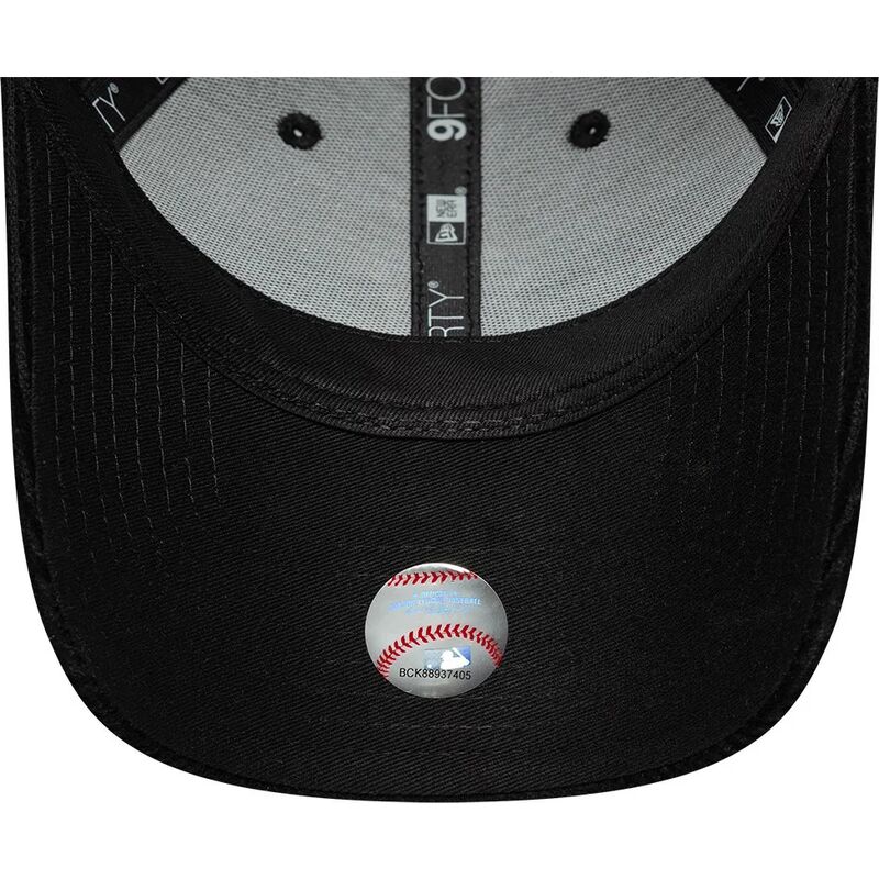 new-era-curved-brim-women-black-logo-9forty-cord-new-york-yankees-mlb-black-adjustable-cap new-era-curved-brim-women-black-logo-9forty-cord-new-york-yankees-mlb-black-adjustable-cap