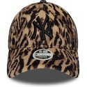 new-era-curved-brim-women-9forty-ocelot-print-new-york-yankees-mlb-leopard-adjustable-cap