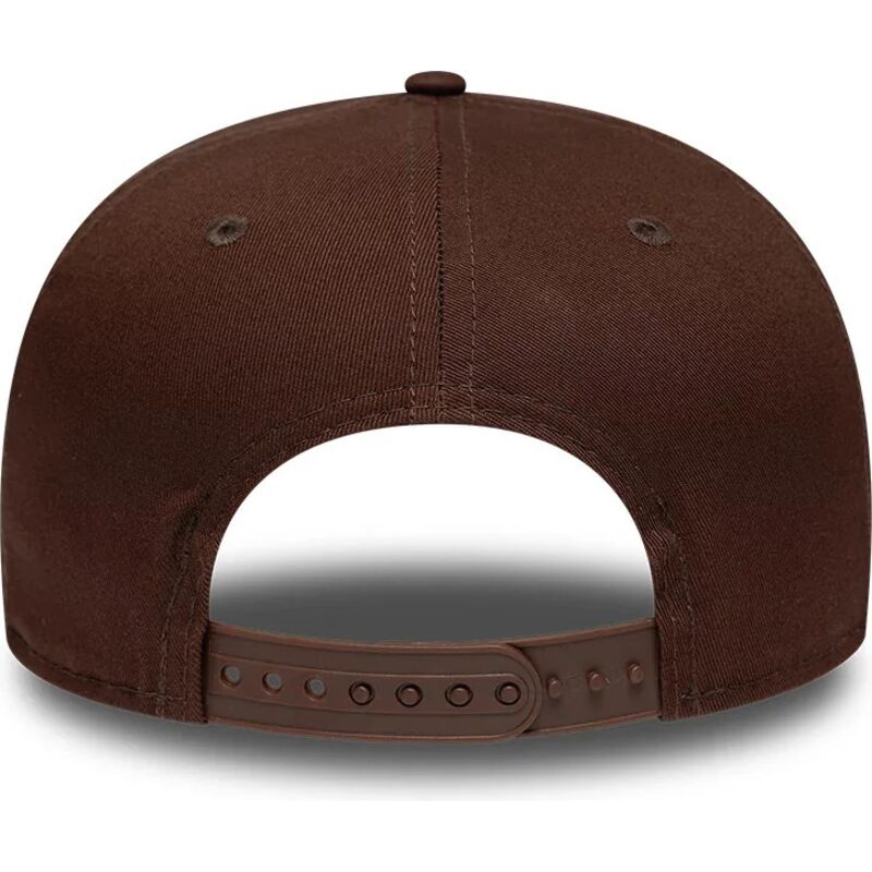new-era-flat-brim-9fifty-original-fit-league-essential-new-york-yankees-mlb-brown-snapback-cap