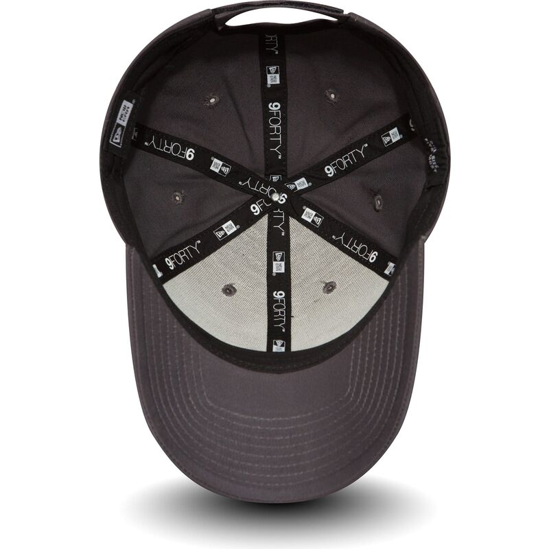 new-era-curved-brim-9forty-basic-flag-stone-grey-adjustable-cap