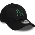 new-era-curved-brim-dark-green-logo-9forty-league-essential-new-york-yankees-mlb-black-adjustable-cap