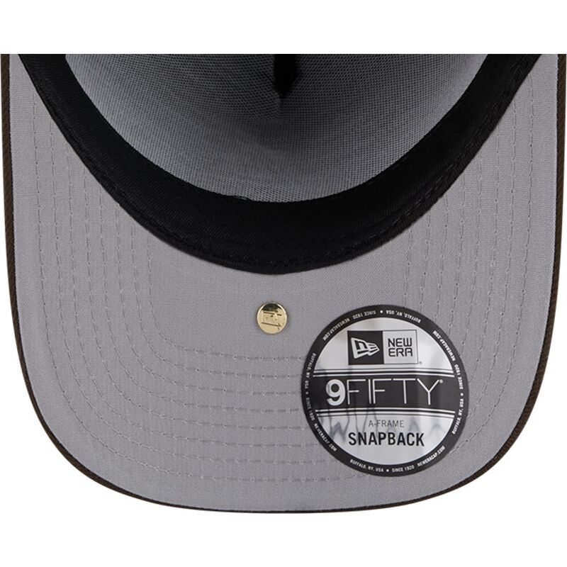 new-era-curved-brim-9fifty-a-frame-precurved-visor-pin-atlanta-braves-mlb-brown-snapback-cap
