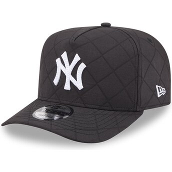 New Era Curved Brim 9FIFTY A Frame Precurved Checkered New York Yankees MLB Black Snapback Cap